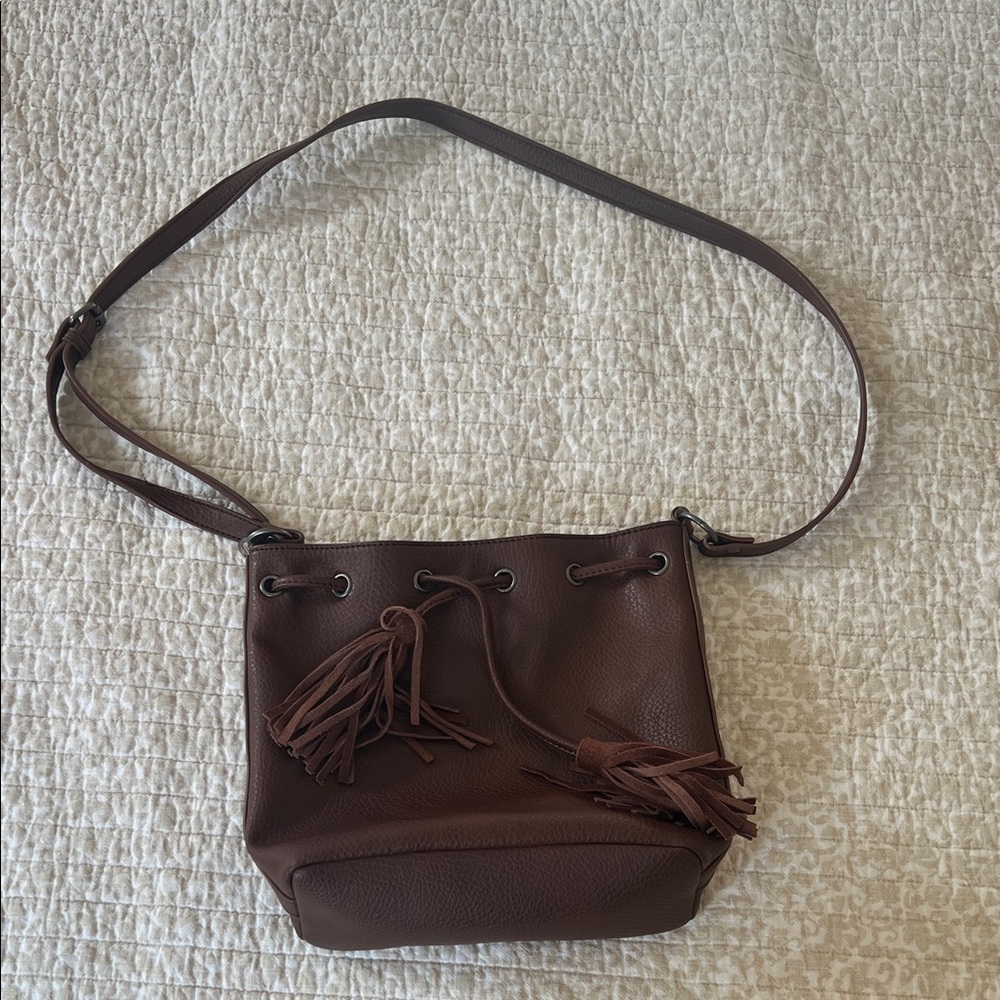 American Eagle Brown Shoulder Bag